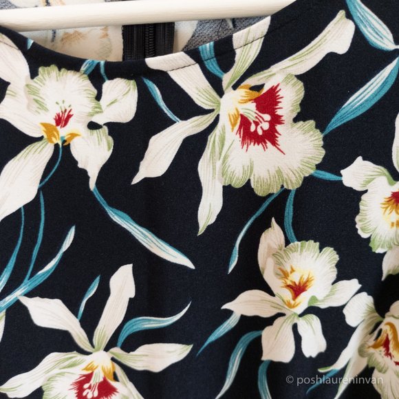 Black Shift Dress with Tropical Print – Women's Resort Wear - Size 6 - Picture 8 of 15